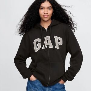GAP VintageSoft Arch Logo Zip Hoodie - Black